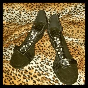 NWT black velvet wedges w/crystal & pearl like beads
